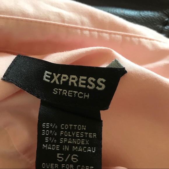 EXPRESS FASHION TOP 🖤 - Picture 3 of 6